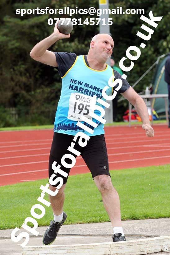 Shot putt, NECAA Open Meeting, Morpeth, Sunday, September 27th. David T. Hewitson/Sports for All Pics